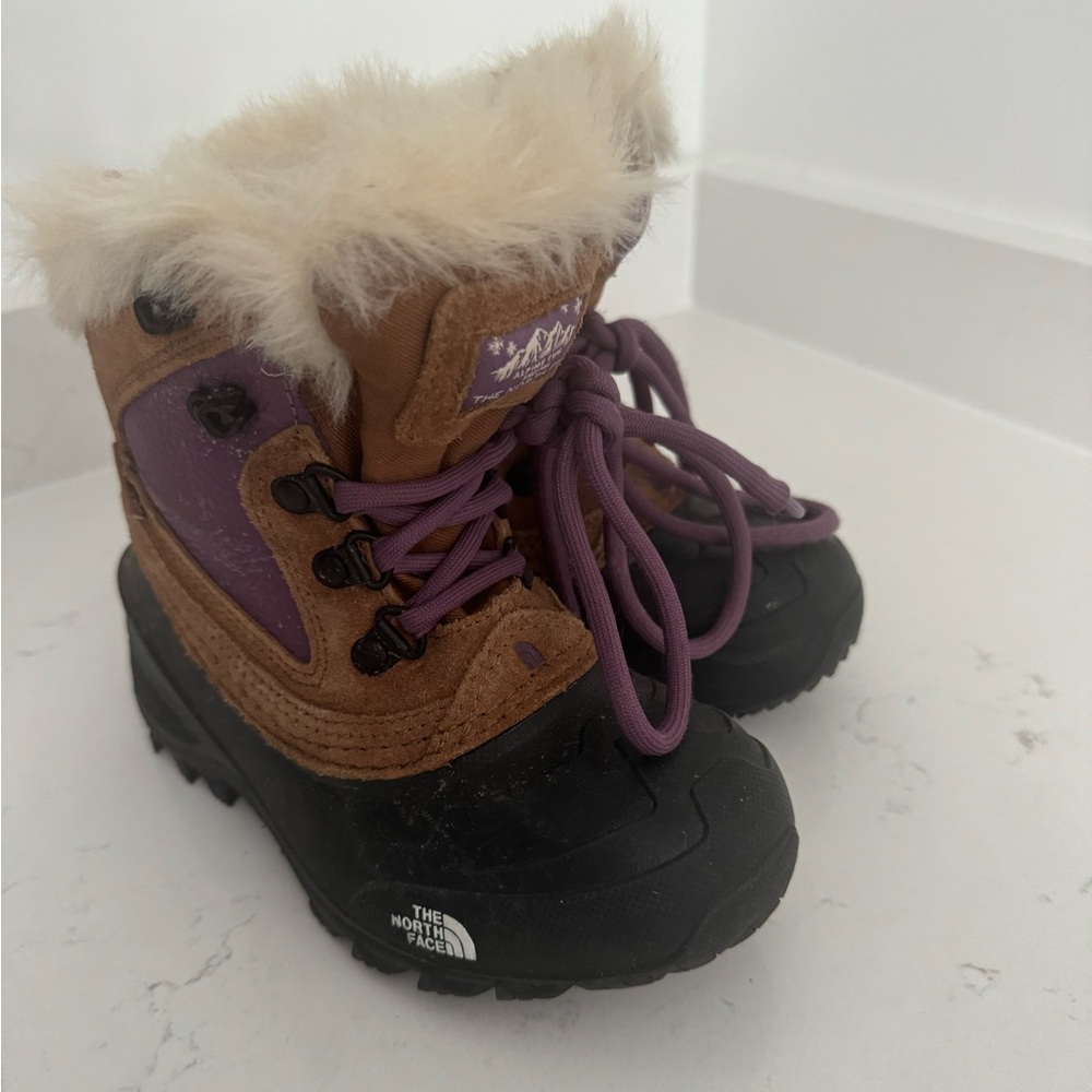 North face toddler boots, size 12. Hardly worn